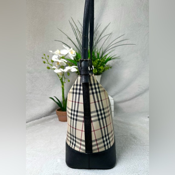 🖤Burberry Vintage Check Shoulder Bag - Picture 3 of 13